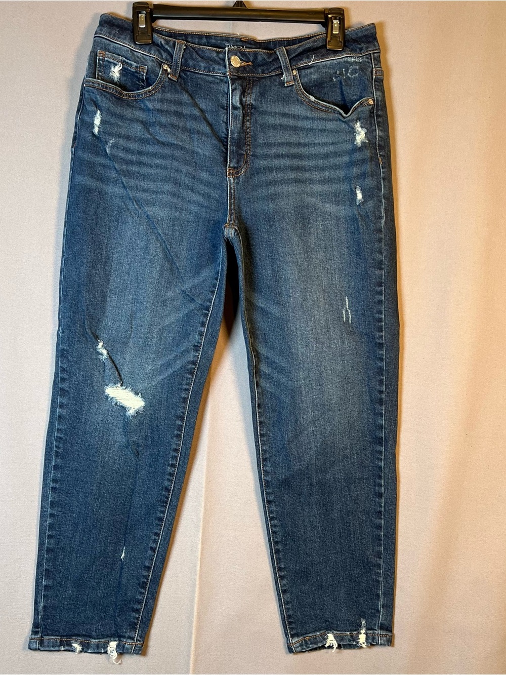 Time and Tru Distressed Women’s sz12 Cropped Denim Jeans Dark Blue Mid Rise